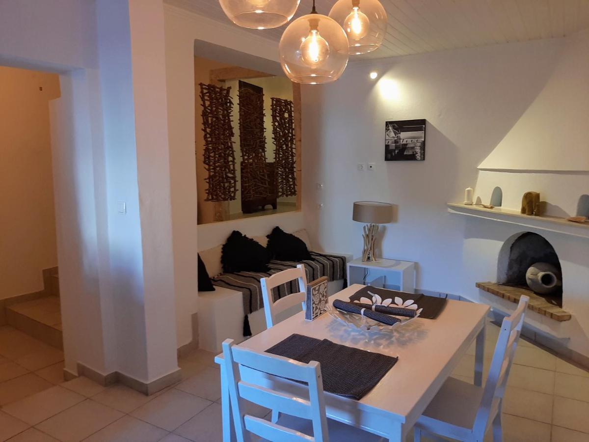 Villa Aspros - Traditionell, Ruhig Und Strandnah Liapades Dış mekan fotoğraf